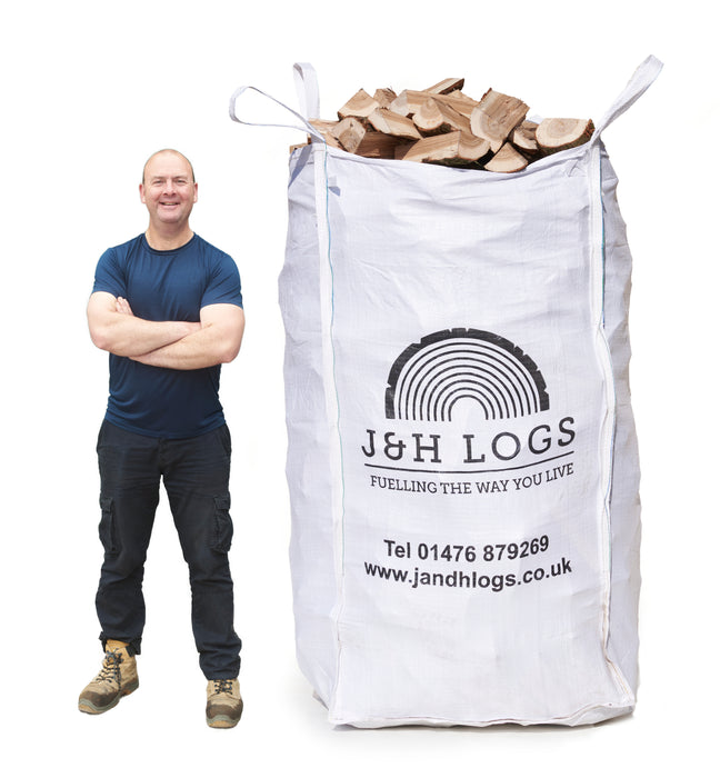 9" - 10" Premium Kiln Dried Hardwood Logs In Bulk Bags