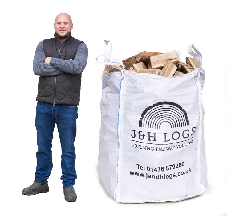 Kiln Dried Hardwood Firewood | 0.73m3 Giant Bag